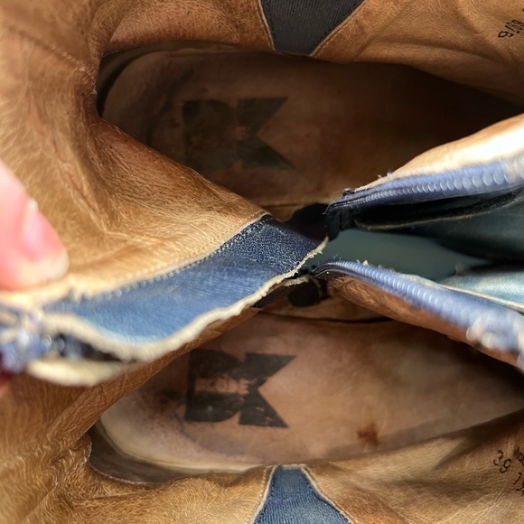 Dkode Navy/Teal Leather Boots with Silver Accents - Picture 12 of 16